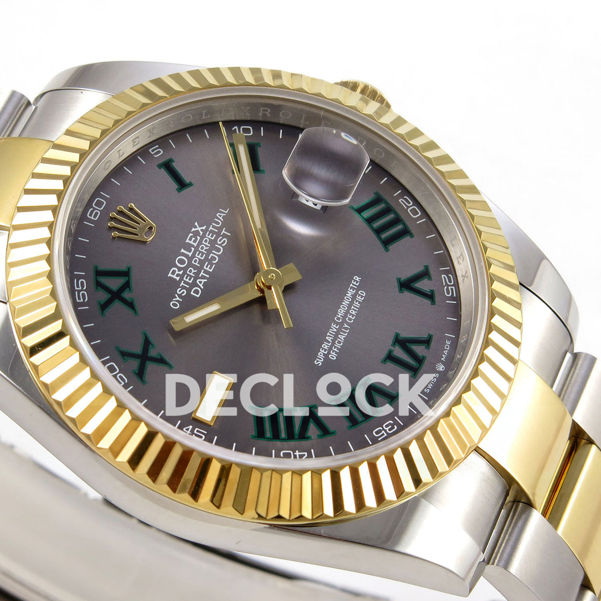Rolex Datejust 41 126333 QF oblique close-up of slate grey dial, dark green roman numerals, white9baton and gold hands