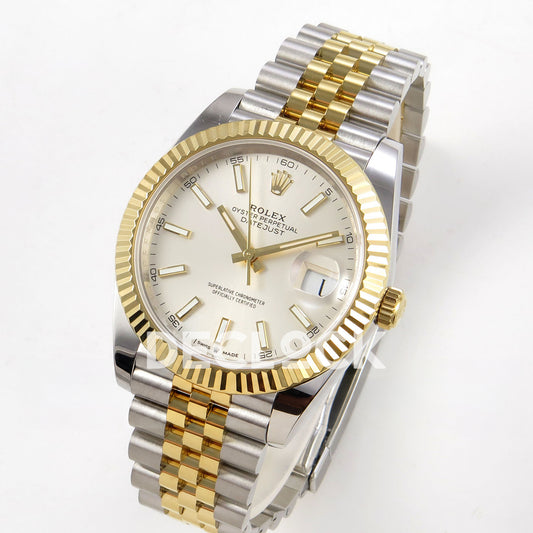 Rolex Datejust 41 126333 Silver Jubilee QF JH3235 Free Sprung replica - three-quarter view of the silver sunburst luminous-stick dial and open two-tone jubilee bracelet