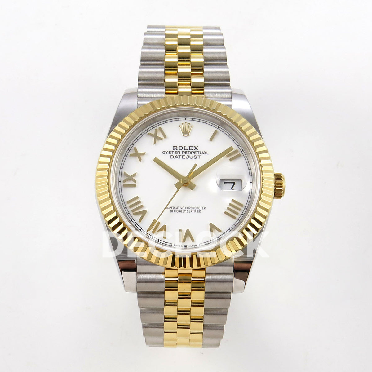 Rolex Datejust 41 126333 White Roman Jubilee QF JH3235 Free Sprung replica - frontal view of the white dial with applied gold roman markers and two-tone jubilee bracelet