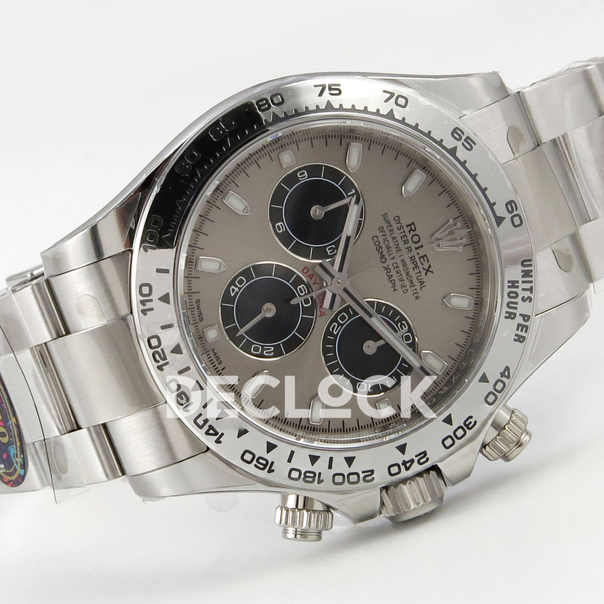 Rolex Daytona 116509 VF replica - original grey-silver dial, black chronograph counters, luminous baton markers and silver tachymeter bezel