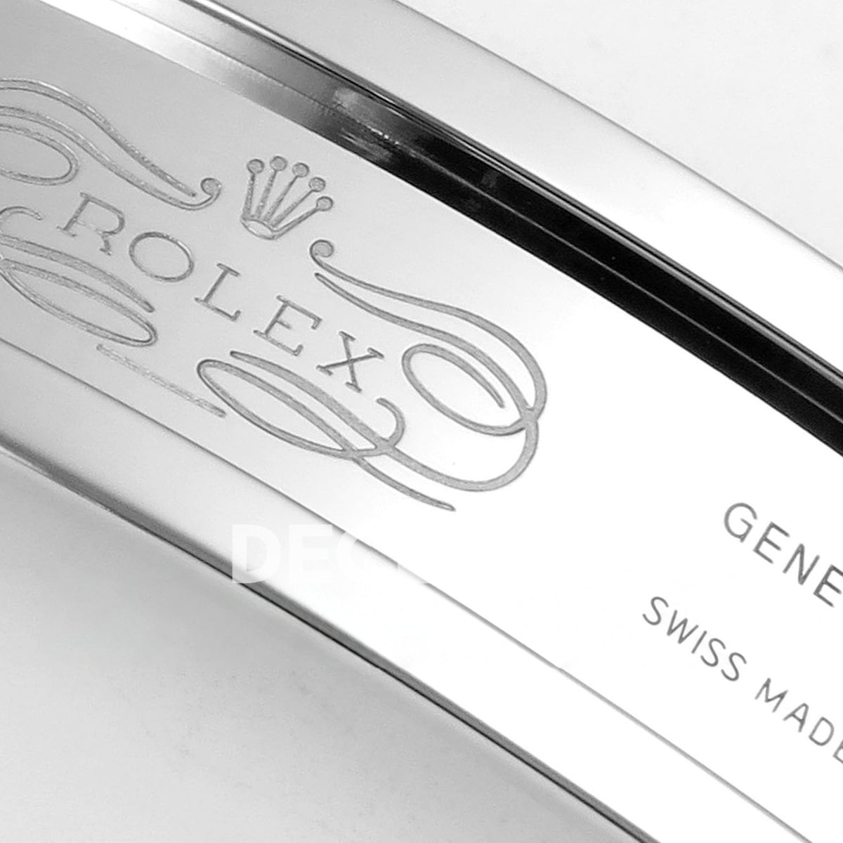Rolex Daytona 116519 VF replica - original Rolex crown, Rolex script and Geneva Swiss Made clasp engravings