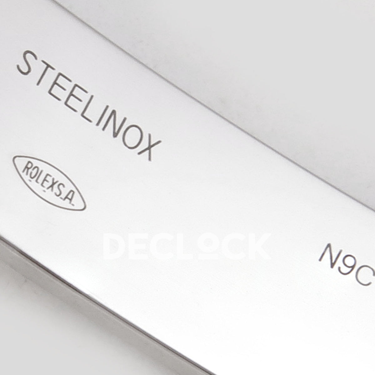Rolex Daytona 126502 QF replica - Steelinox and clasp code engraving close-up