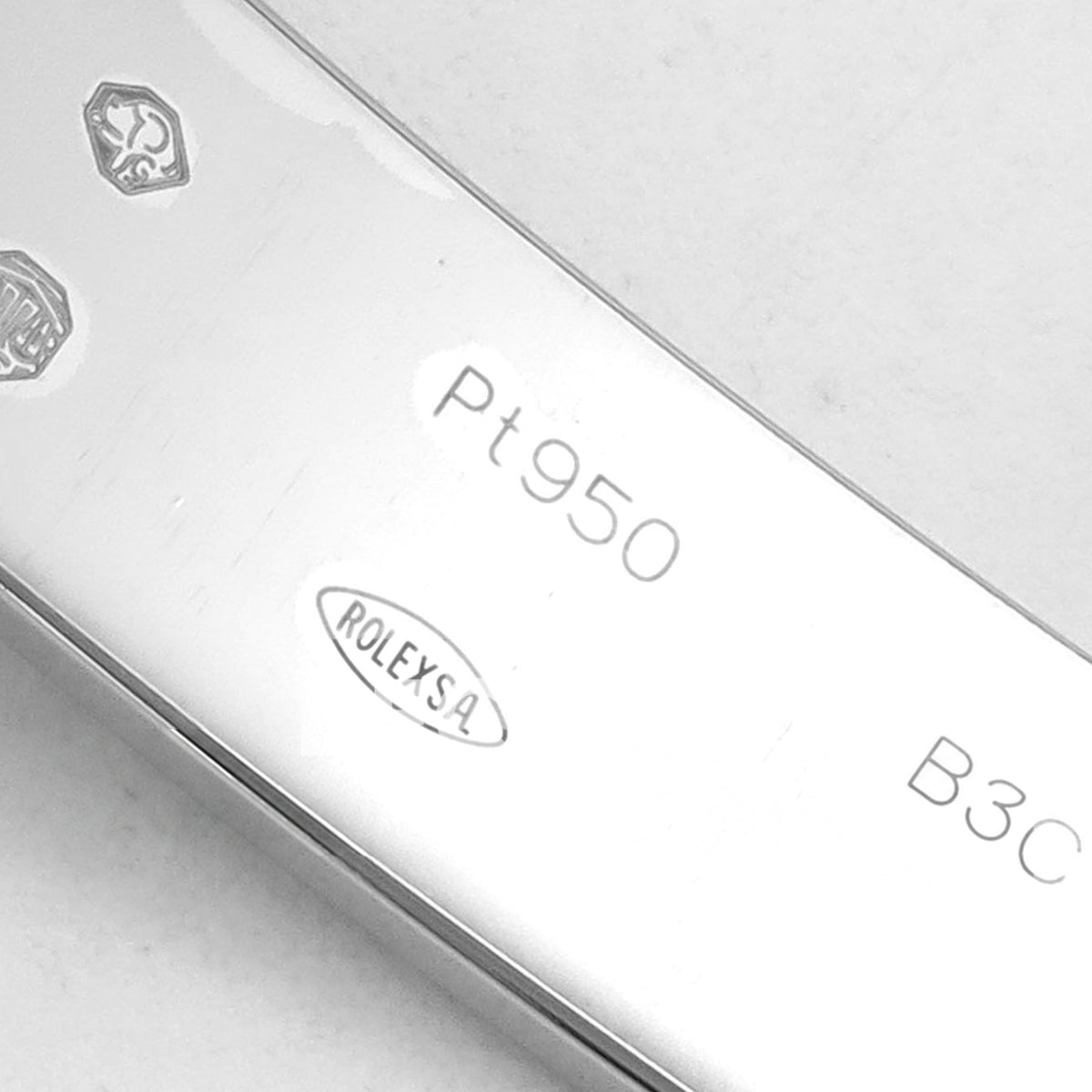 Rolex Daytona 126506 VSF DD4802 stick-marker replica - inner clasp markings close-up