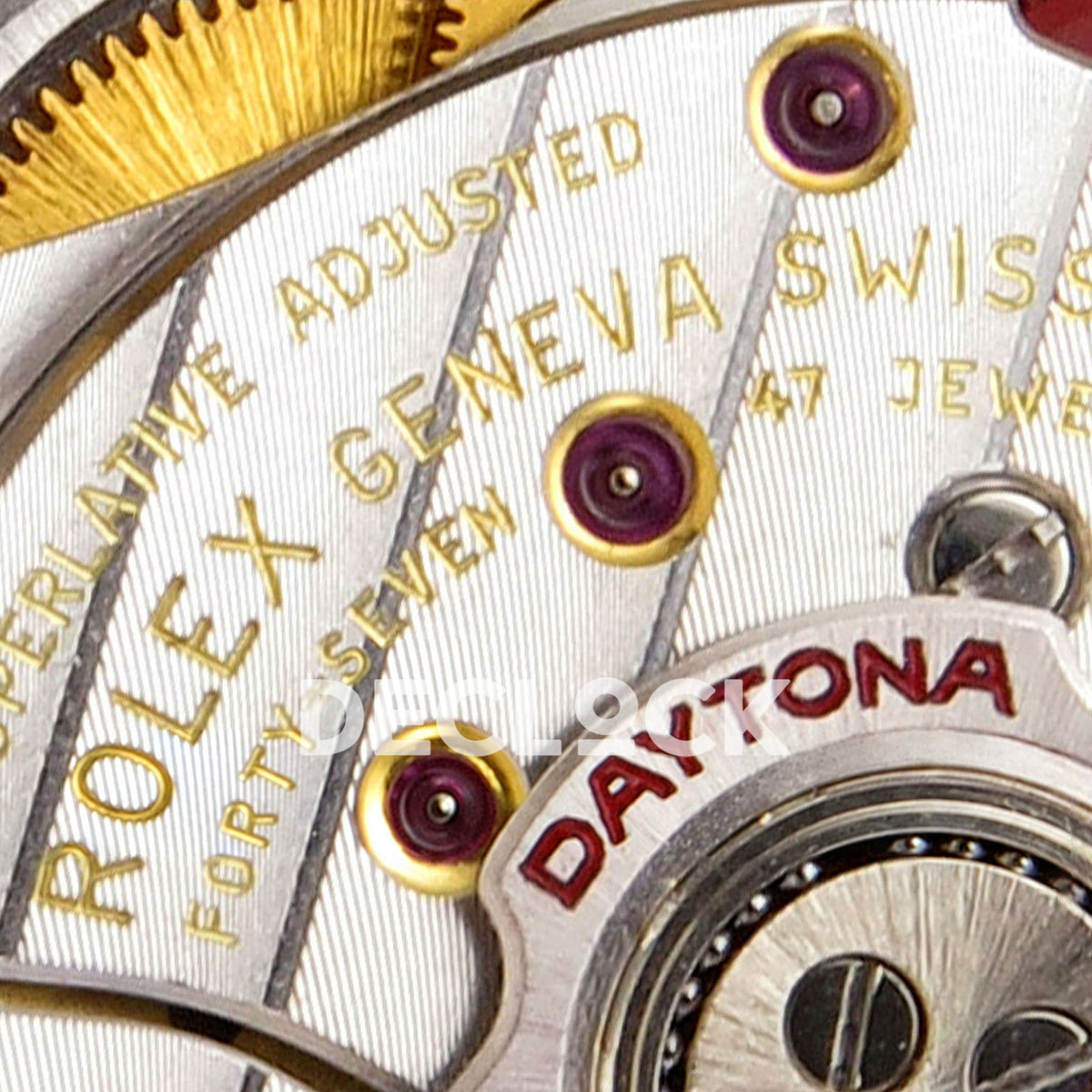 Rolex Daytona 126508 VSF VS4131 V3 green replica - movement bridge engravings and jewels close-up