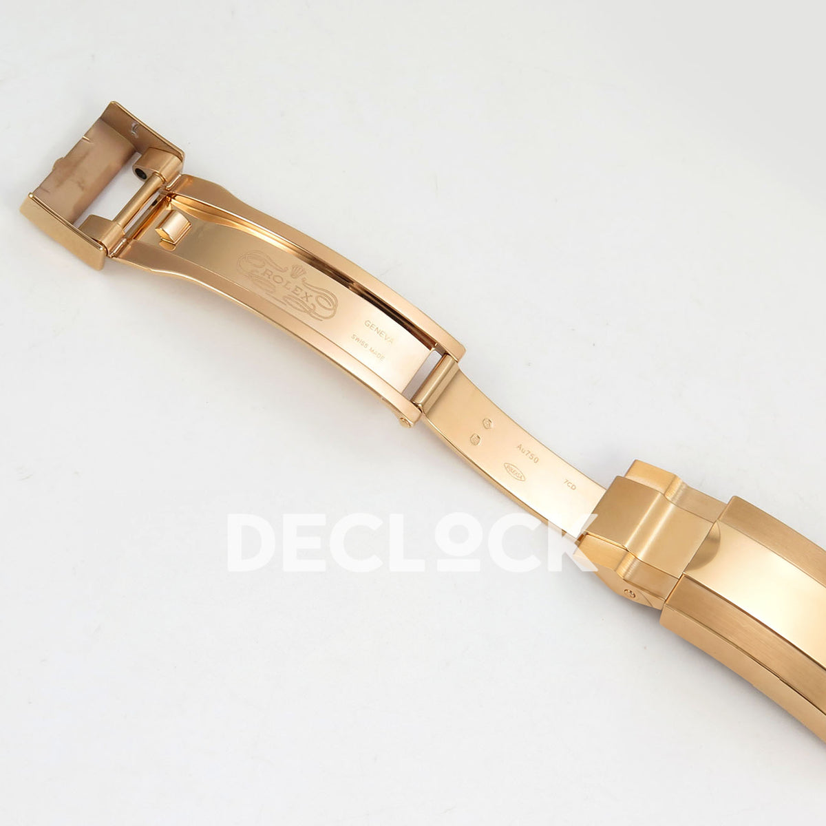 Rolex Daytona 126515 Clean Plus replica - open folding clasp and decorative engravings