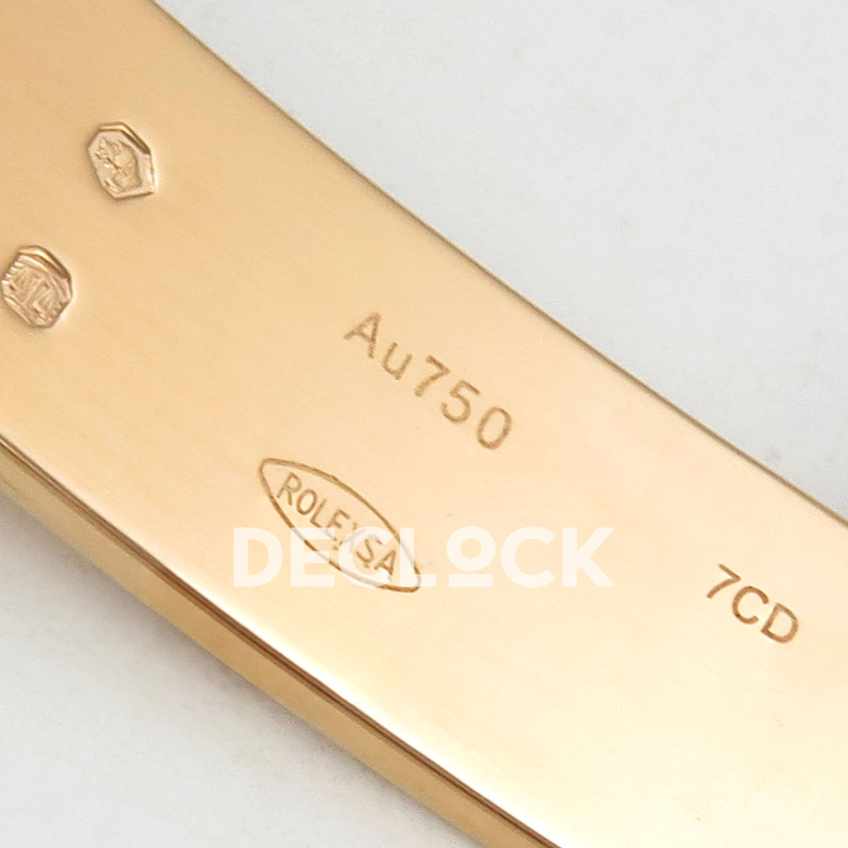 Rolex Daytona 126515 Clean Plus replica - Au750 decorative marking and 7CD clasp code close-up