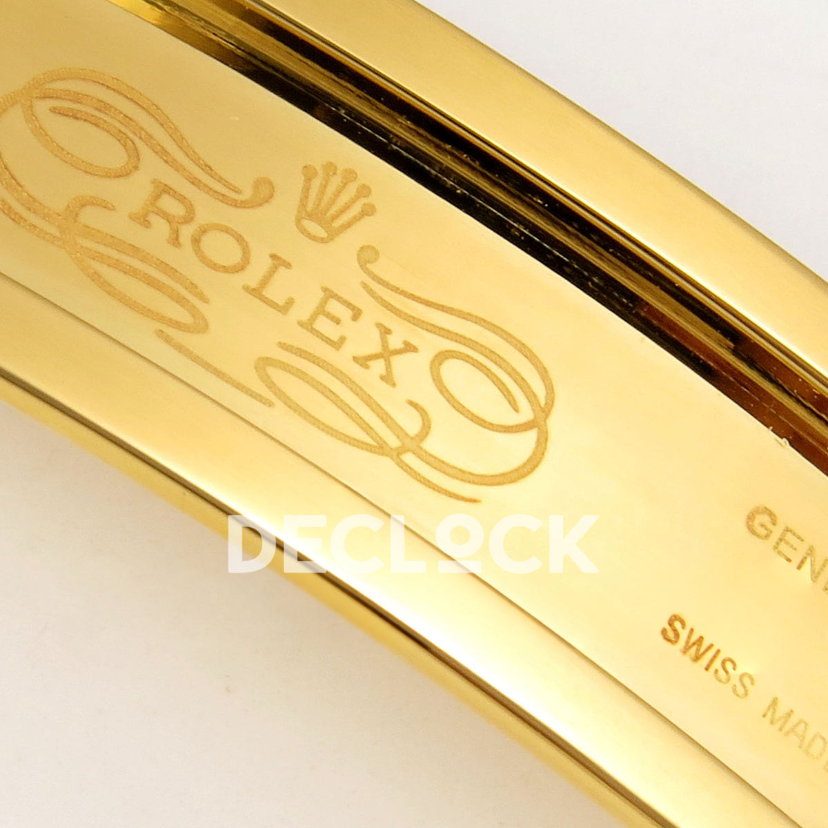 Rolex Daytona 126518 ERF replica - clasp engraving close-up