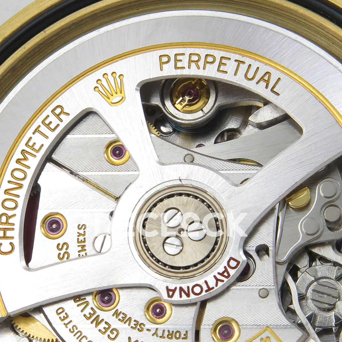 Rolex Daytona 126518 Clean Plus replica - DD4131 rotor and chronometer engravings close-up