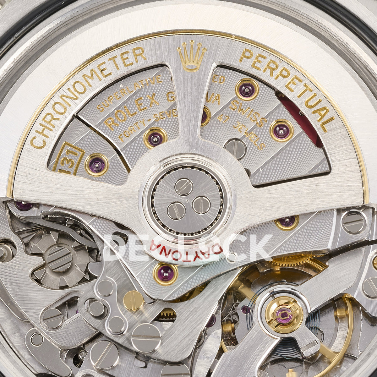Rolex Daytona 126519 ARF replica - original gold rotor engraving and red Daytona text