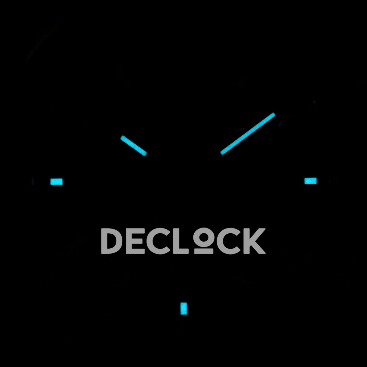 Rolex Daytona 126519 VSF replica - luminous hands and rectangular markers in the dark