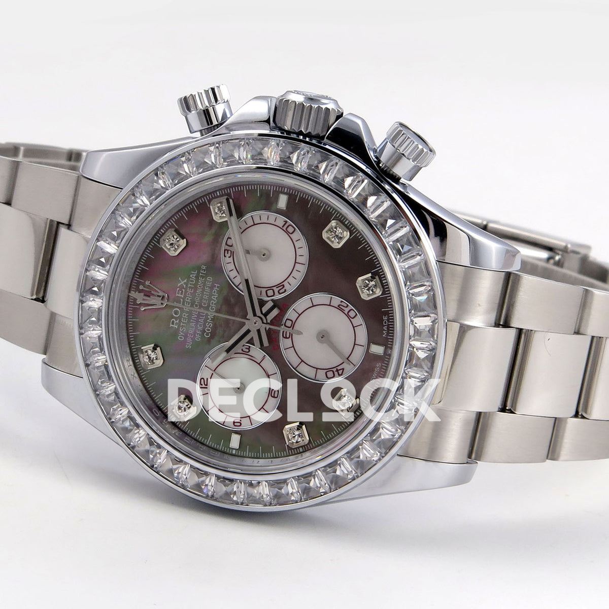 Rolex Daytona 126599TBR QF replica - original iridescent mother-of-pearl dial, white chronograph counters with burgundy tracks, silver hands, clear stone hour markers and baguette-set bezel, steel case and bracelet, opposite horizontal view
