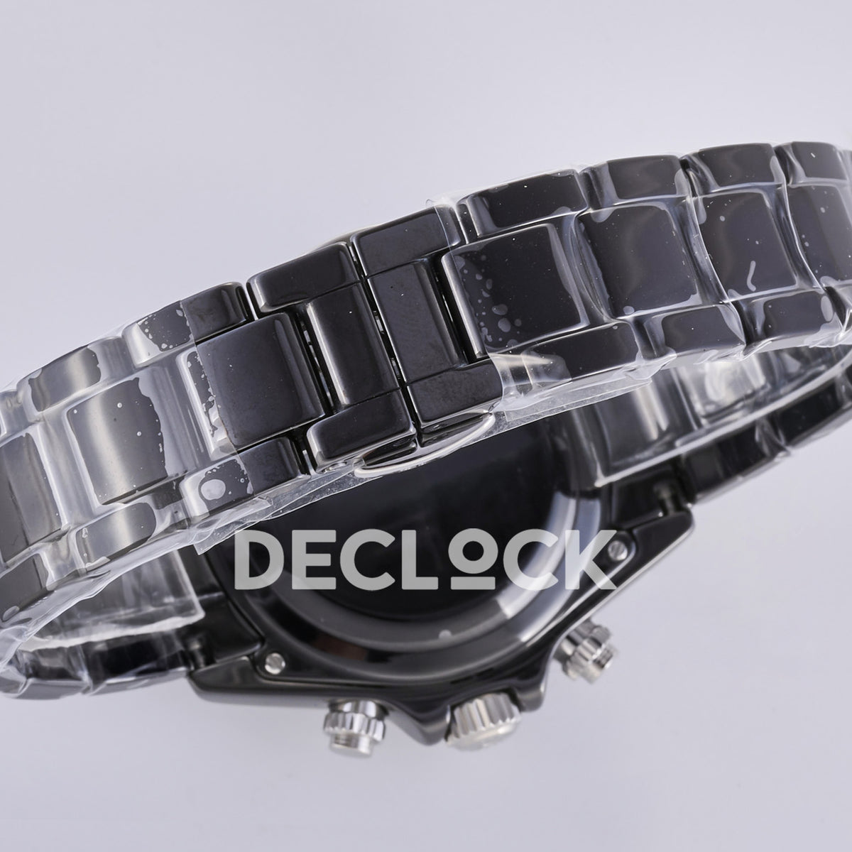 Rolex Daytona ADGF replica - closed black ceramic bracelet and plain black caseback overview