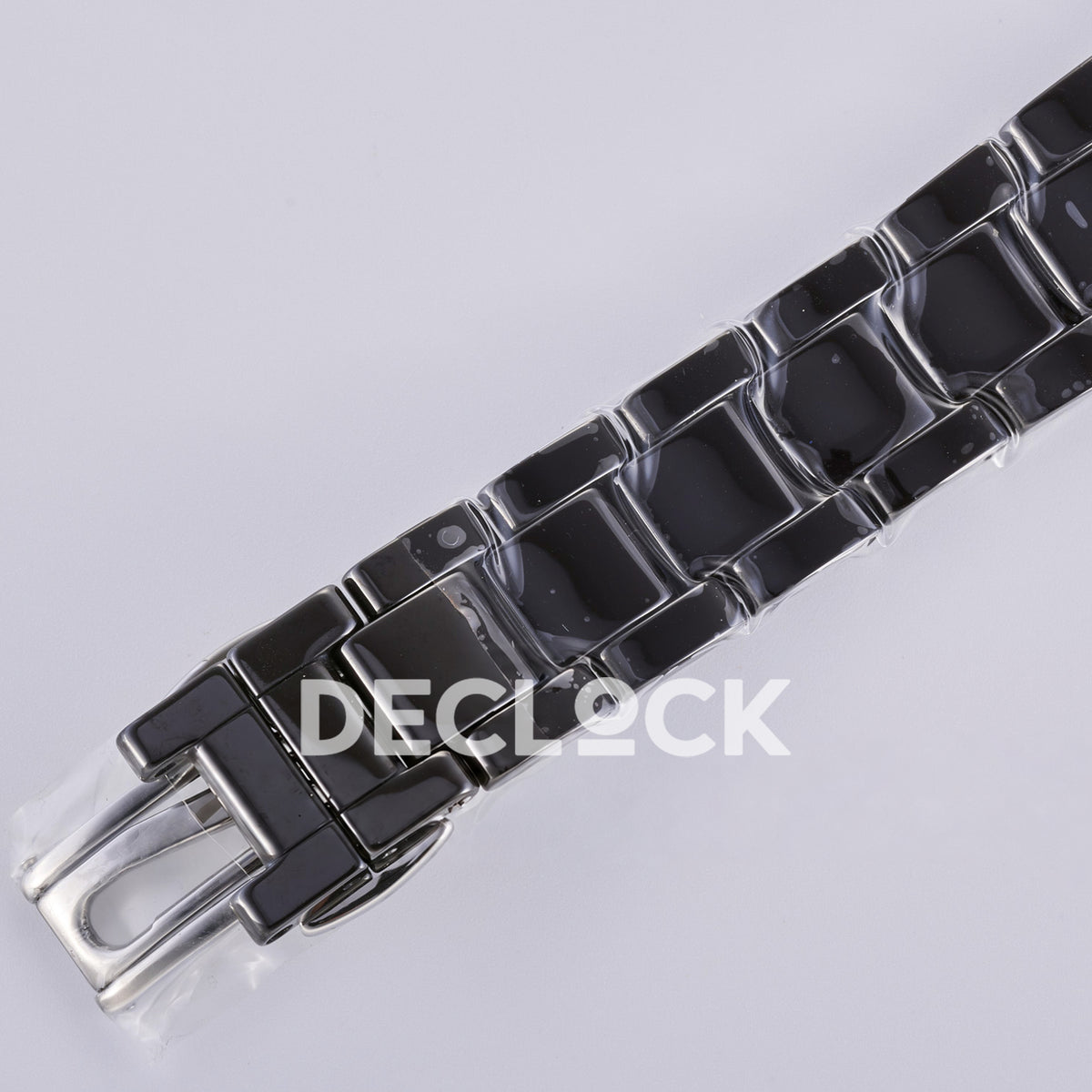 Rolex Daytona ADGF replica - closed ceramic clasp and polished metal butterfly frame