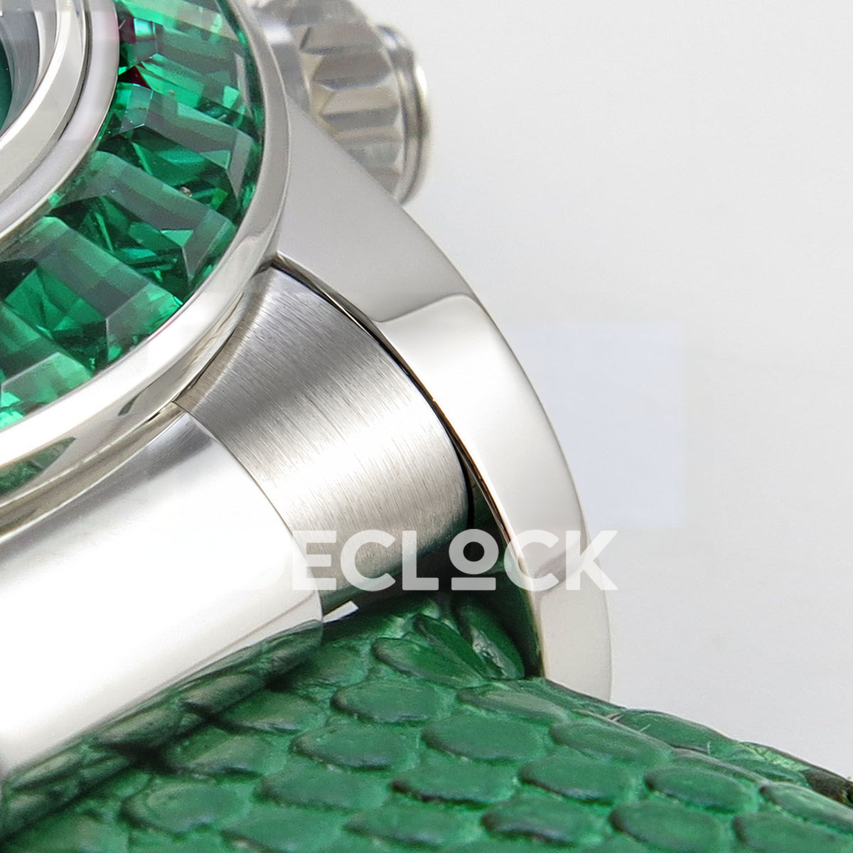 Rolex Daytona Custom 116519 Beach MPF Green Dial Green Leather SA4801 replica - lug strap detail