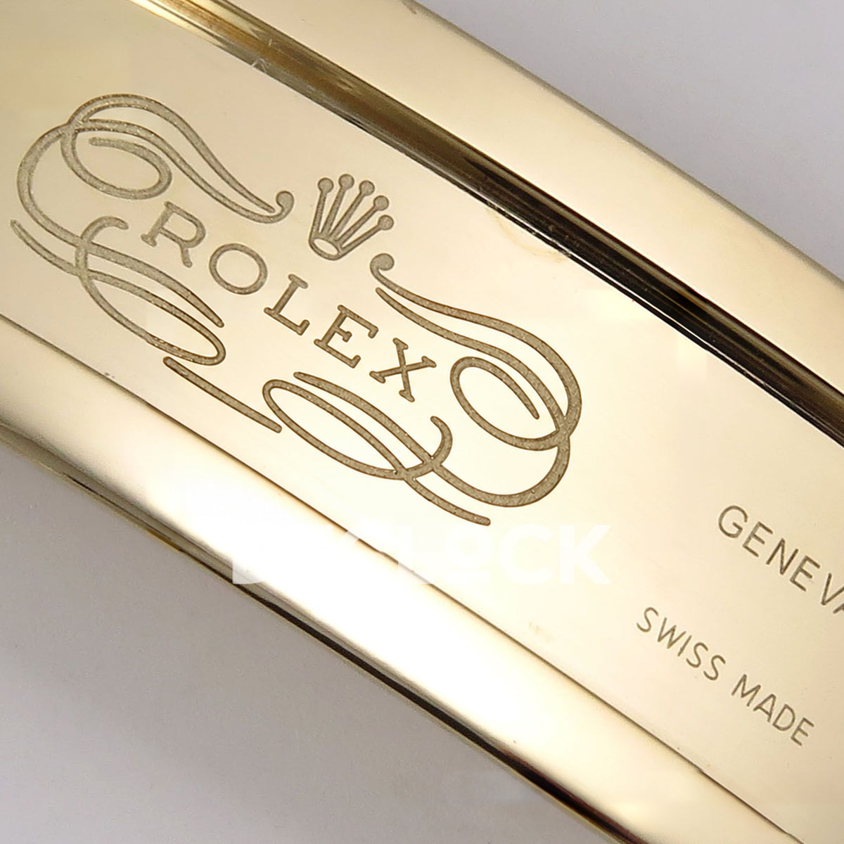 Rolex Daytona Custom 116598RBOW ZF Rainbow Black Gold Dial SH4130 replica - clasp logo