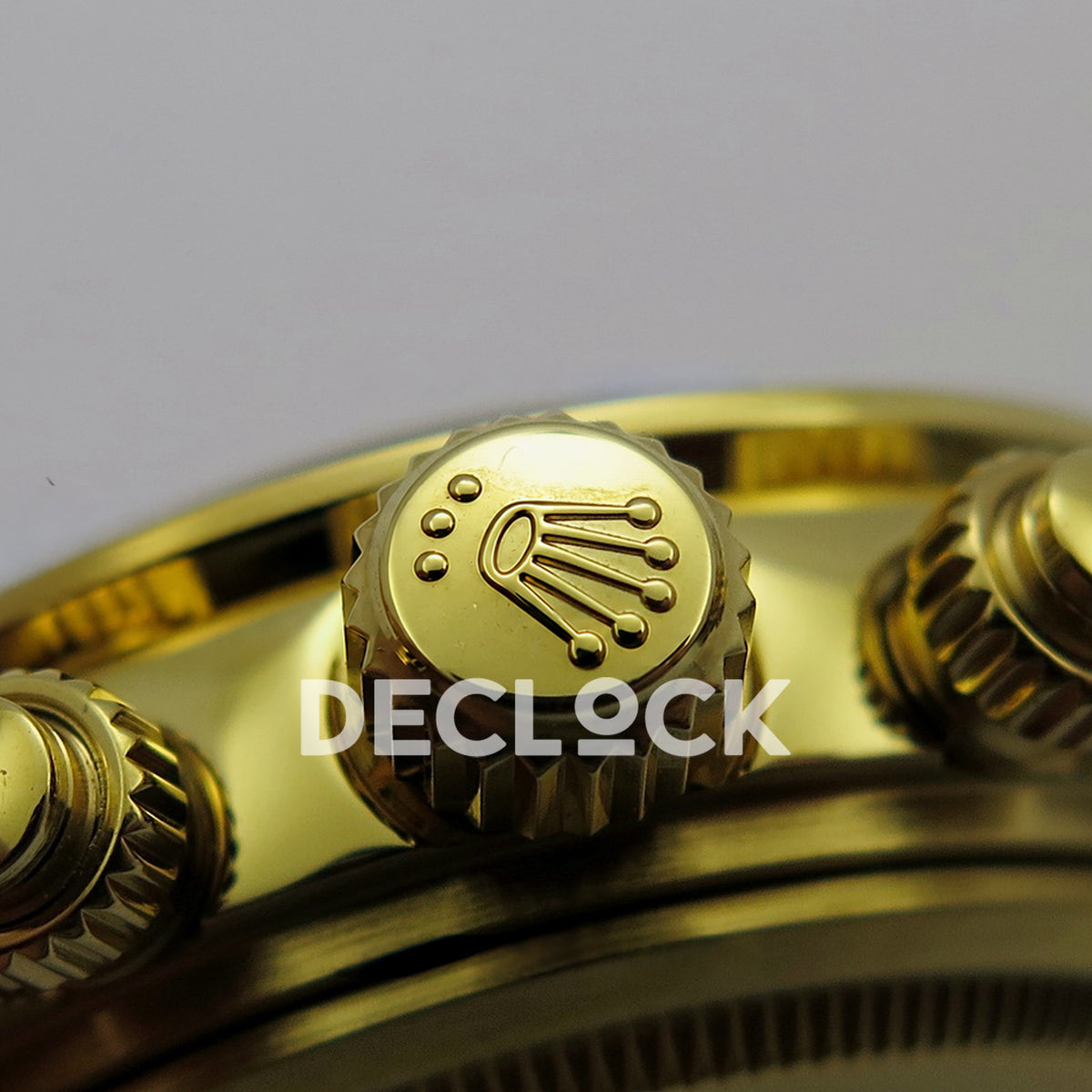 Rolex Daytona Vintage Cosmograph 6239 MSF black gold dial Jubilee Venus 75 replica - crown close up view
