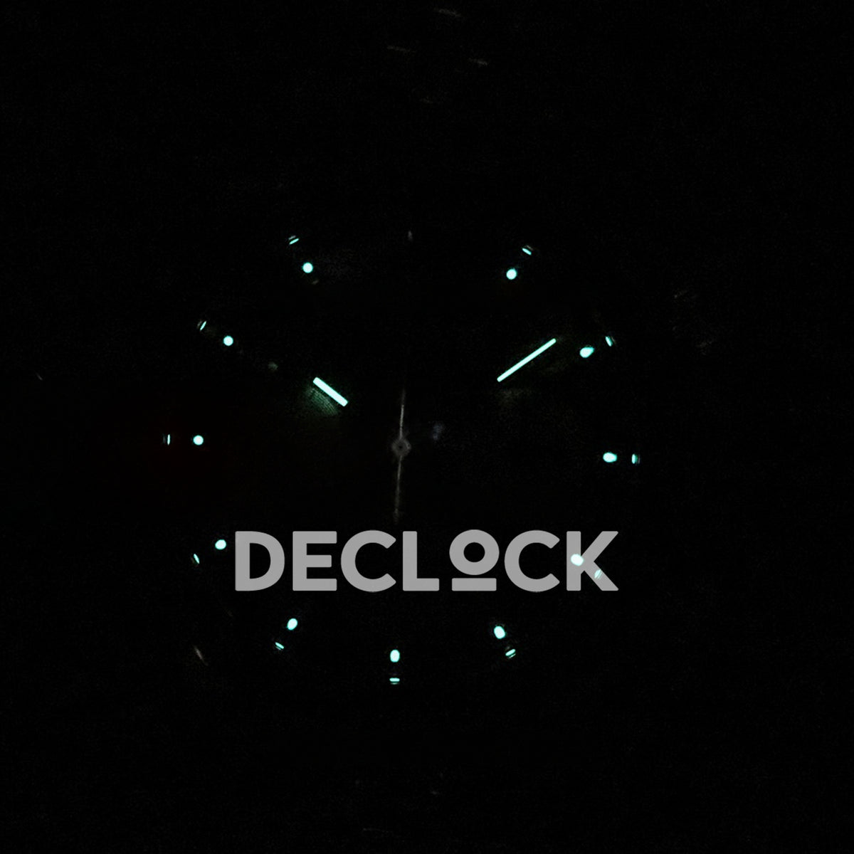 Rolex Daytona Vintage Tiffany 6239 MSF gold black dial Jubilee Venus 75 replica - luminous dial view
