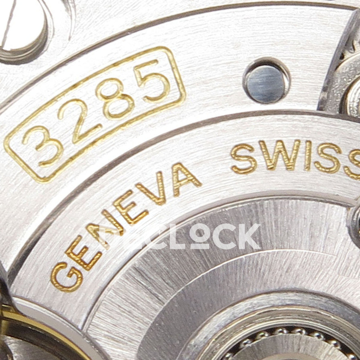 Rolex GMT-Master II 126710BLRO VSF V3s replica - original GENEVA SWISS and 3285 movement engravings