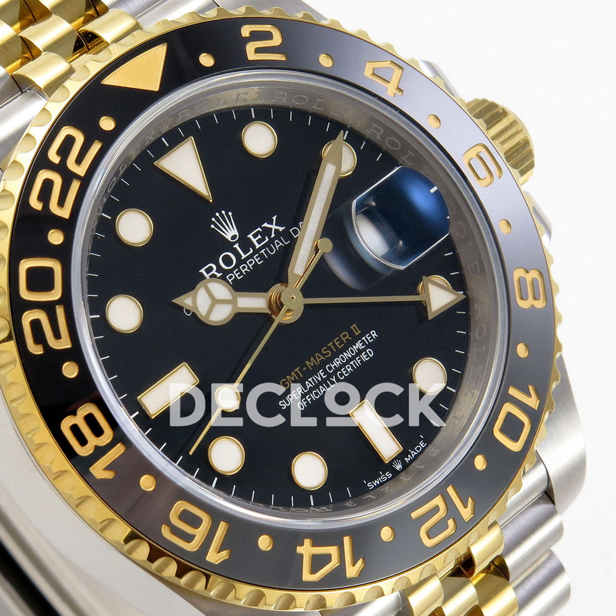 Rolex GMT-Master II 126713 GRNR WF replica, dial and two-tone bezel detail