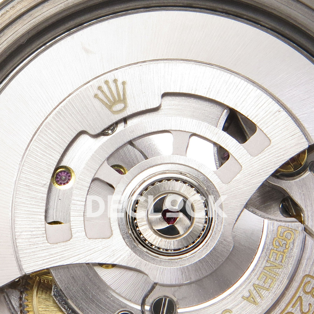Rolex GMT-Master II 126713 GRNR WF replica, rotor close-up