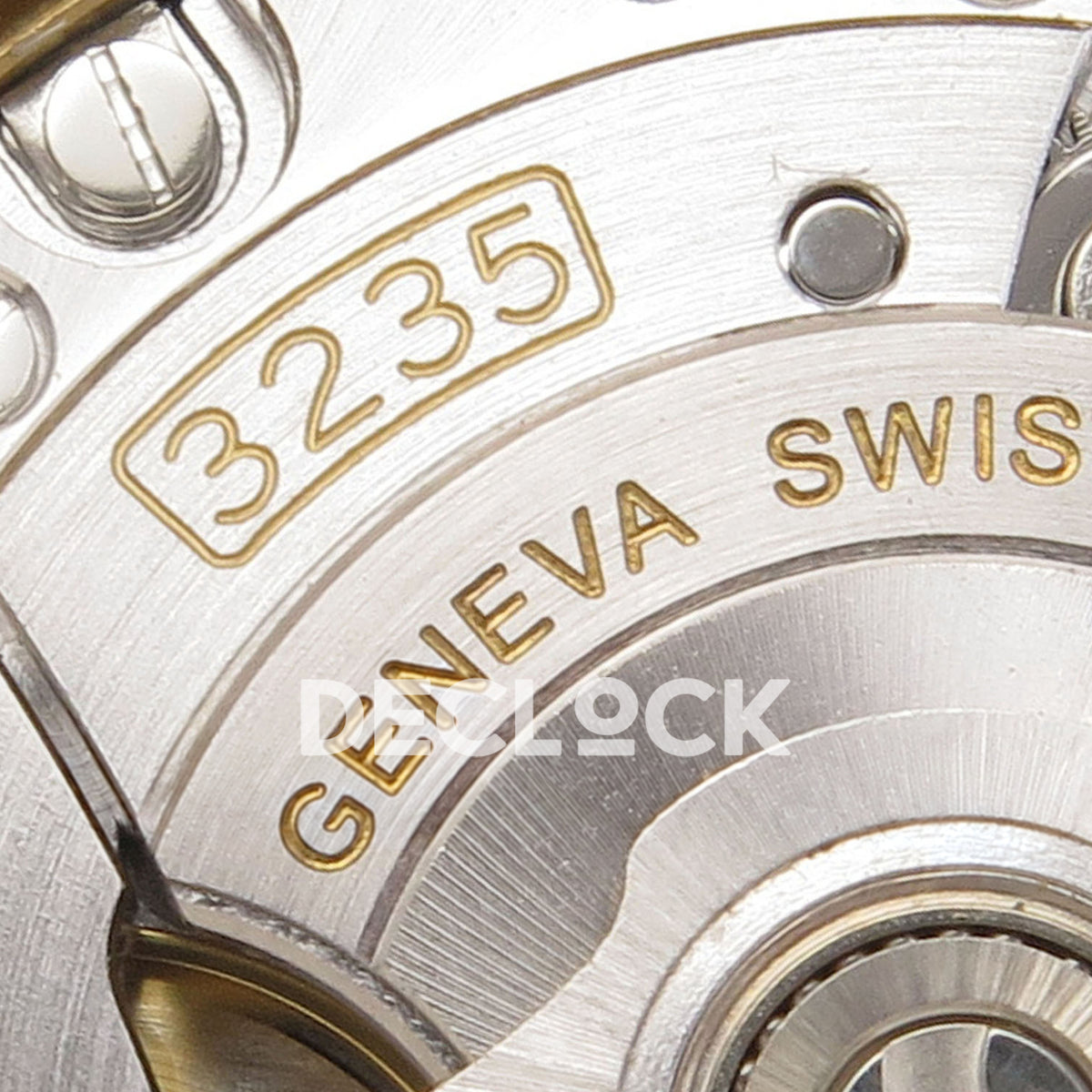 Rolex Submariner 41mm 126618LB QF Blue Dial Yellow Gold JH3235 Free Sprung replica - calibre 3235 engraving