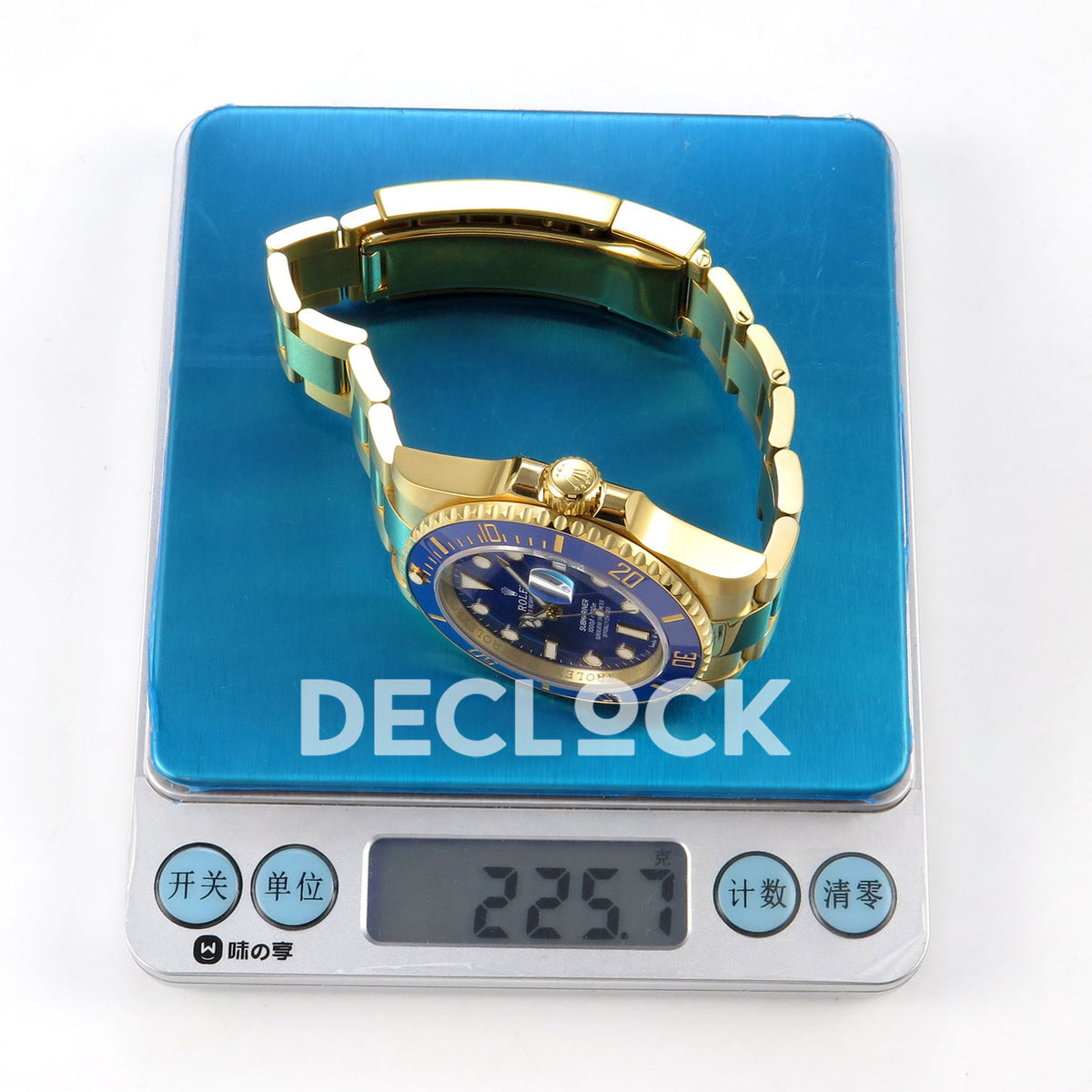 Rolex Submariner 41mm 126618LB WF Blue Dial Yellow Gold JH3235 replica - weight on scale