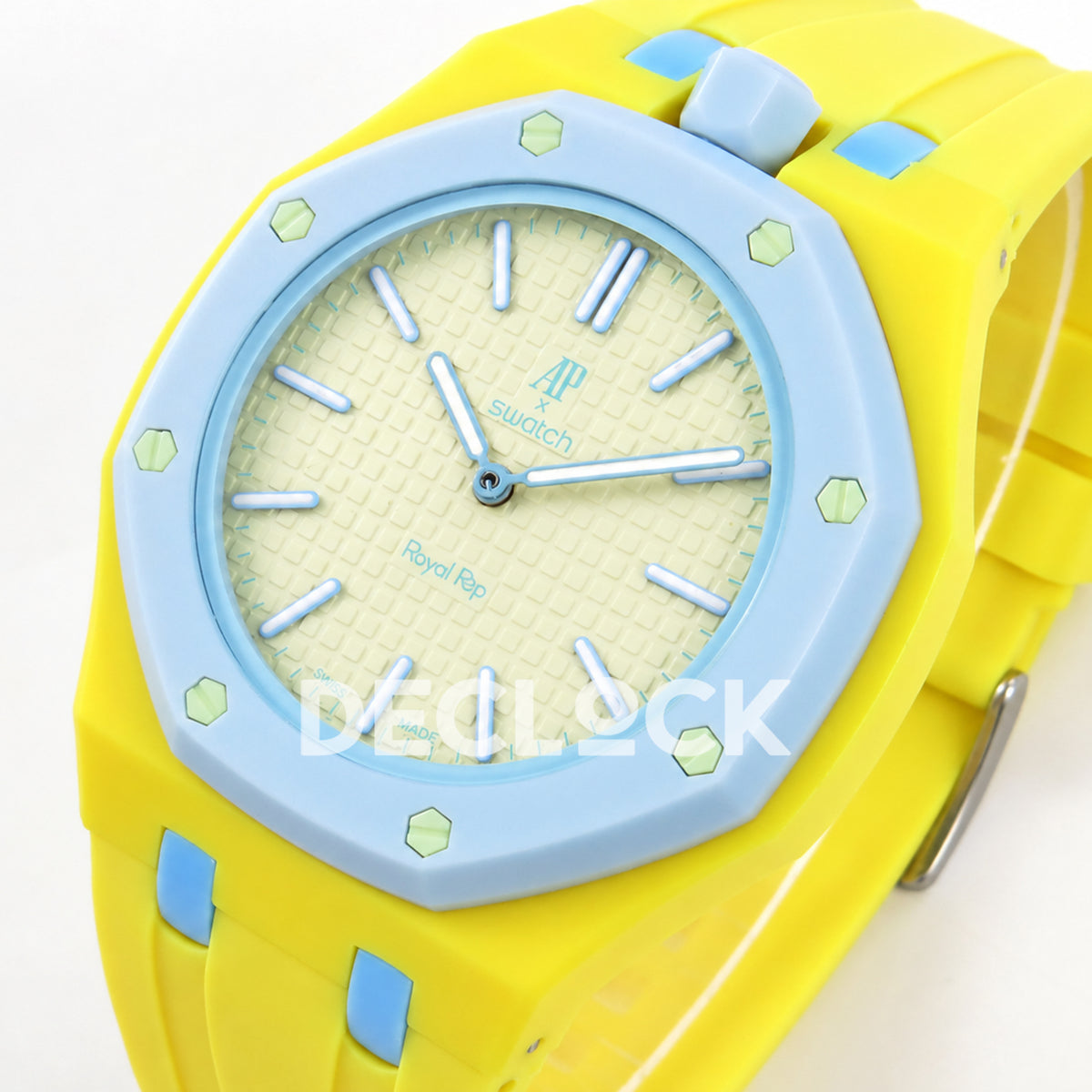 Swatch × Audemars Piguet Royal Pop Blaue Acht Replica — three-quarter view