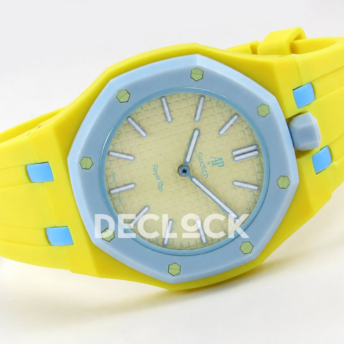 Swatch × Audemars Piguet Royal Pop Blaue Acht Replica — horizontal profile