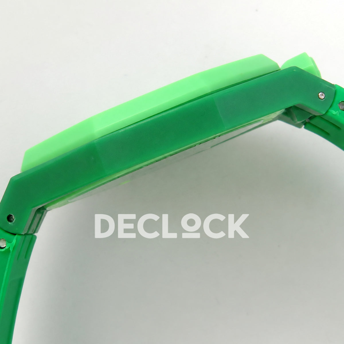 Swatch × Audemars Piguet Royal Pop Green Eight Replica — opposite case side