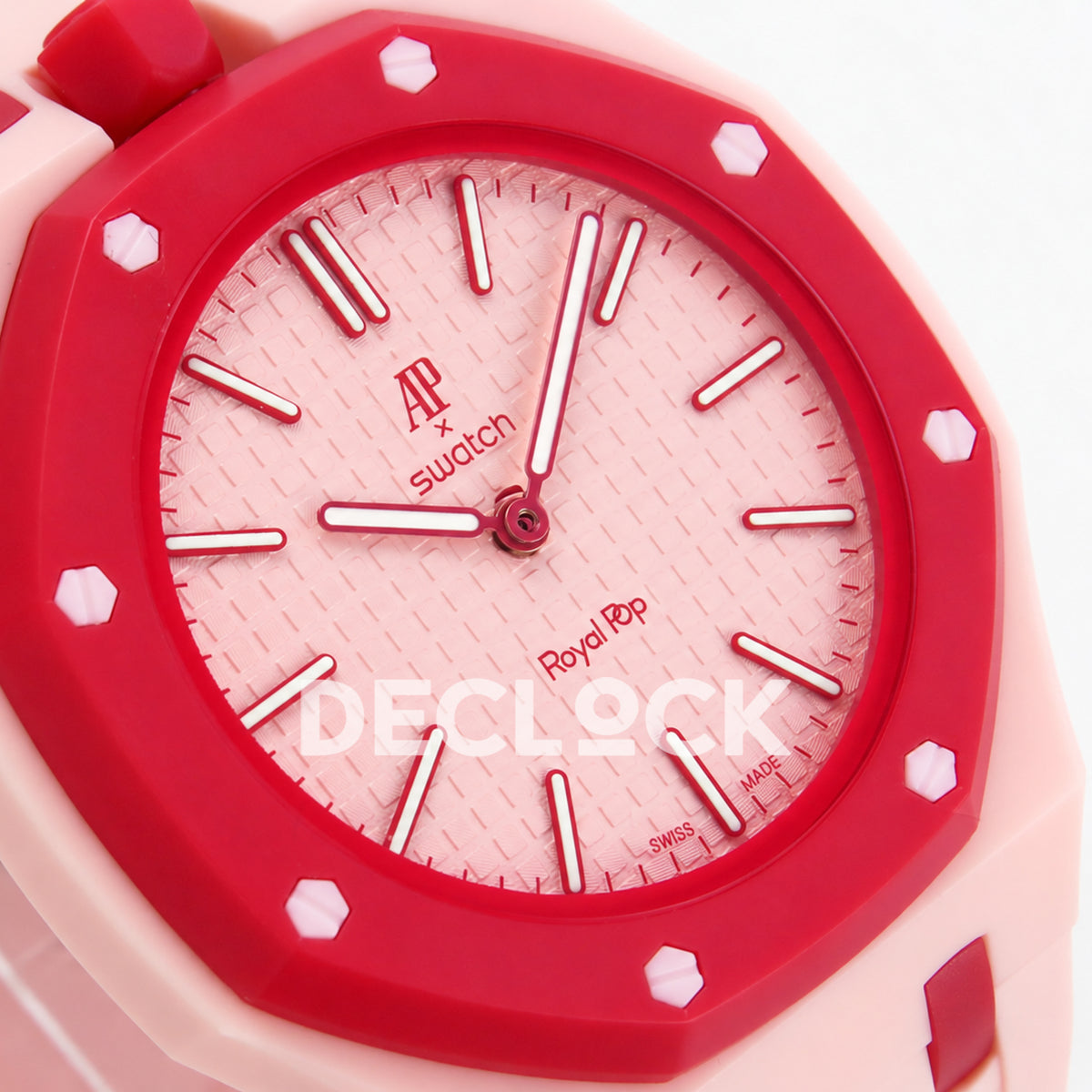 Swatch × Audemars Piguet Royal Pop Otto Rosso Replica — angled dial close-up