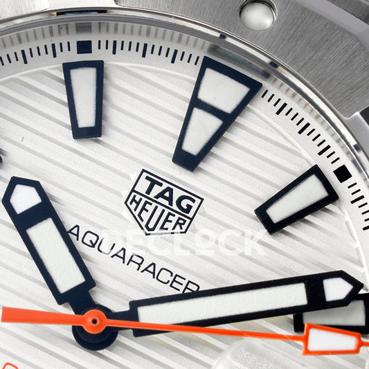 TAG Heuer Aquaracer Calibre 5 White Dial 44mm SW200