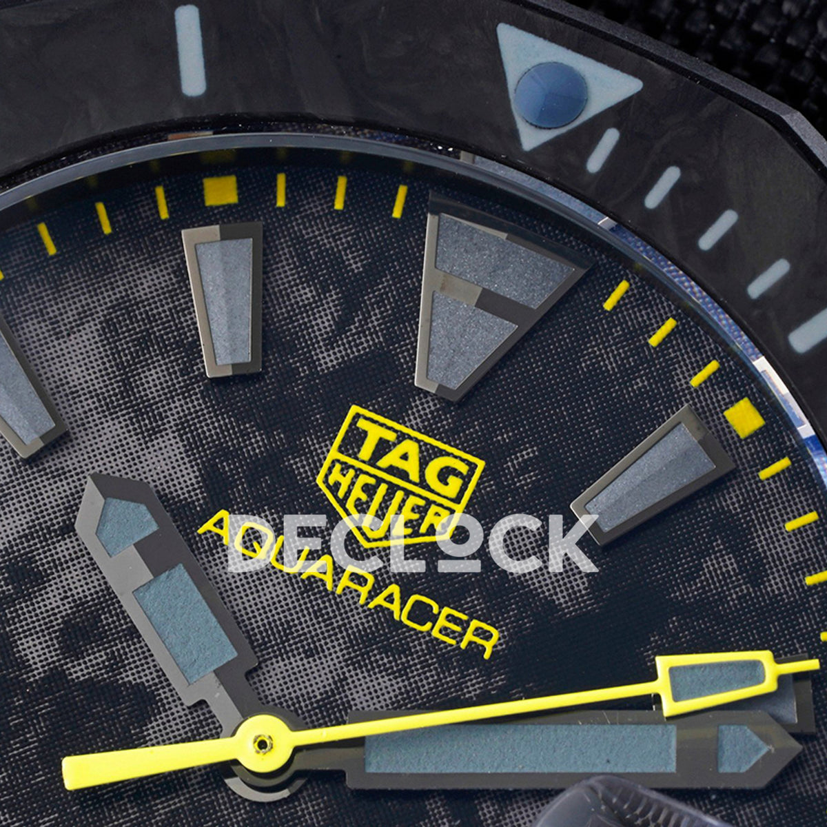 TAG Heuer Aquaracer Calibre 5 Carbon Yellow Accents 41mm SW200