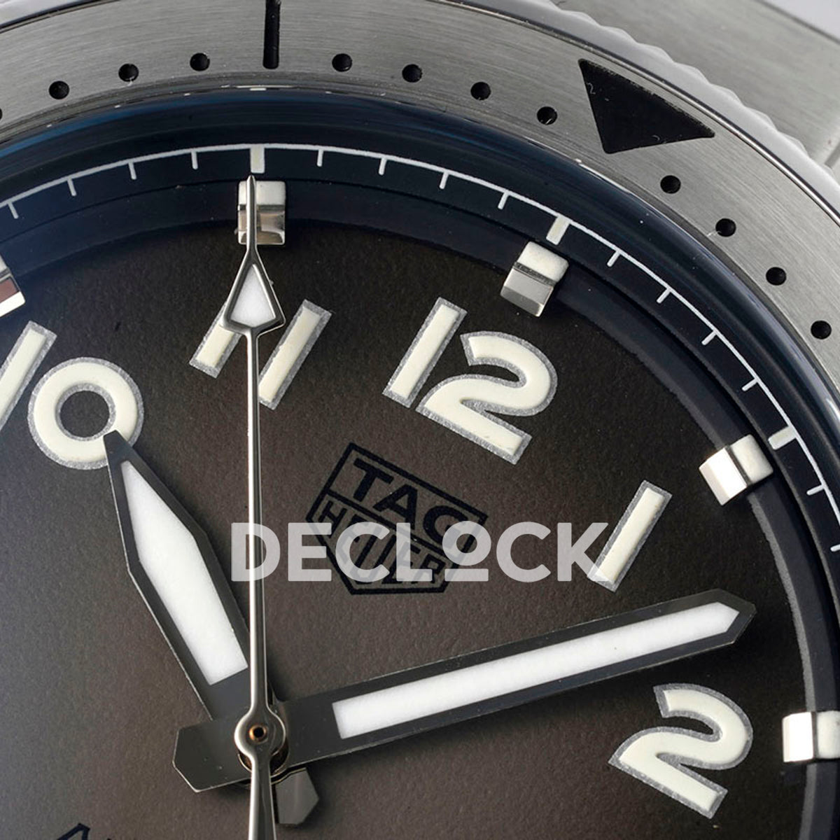 TAG Heuer Autavia Calibre 5 Grey Dial 42mm Bracelet SW200