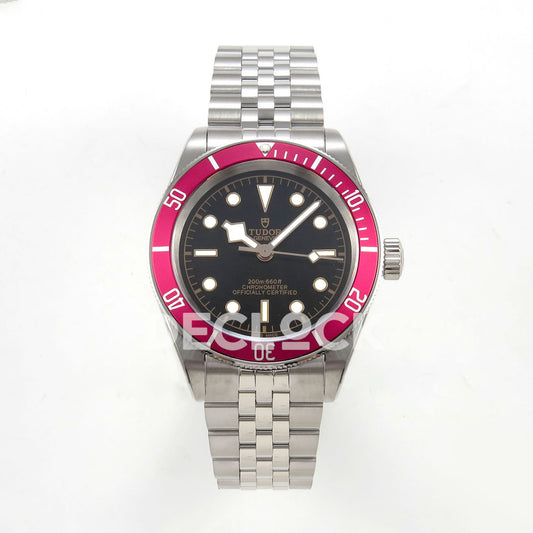 Tudor Black Bay M7941A1A0RU-0003 41mm SS Dial Red Bezel on SS Bracelet Replica Watch